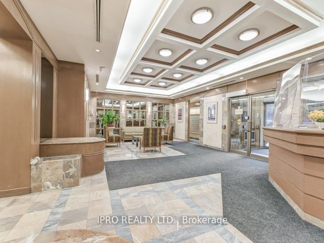 PH2 - 25 Grenville St