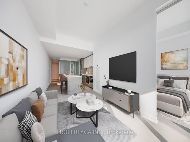 2708 - 488 University Ave