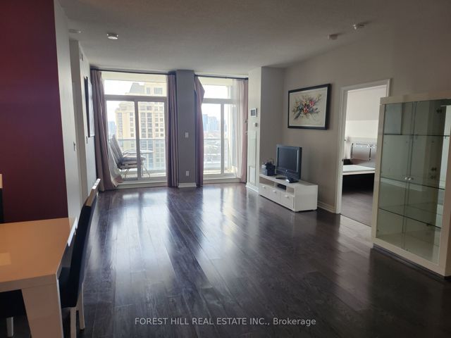 1910 - 2 Rean Dr