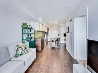702 - 121 Mcmahon Dr