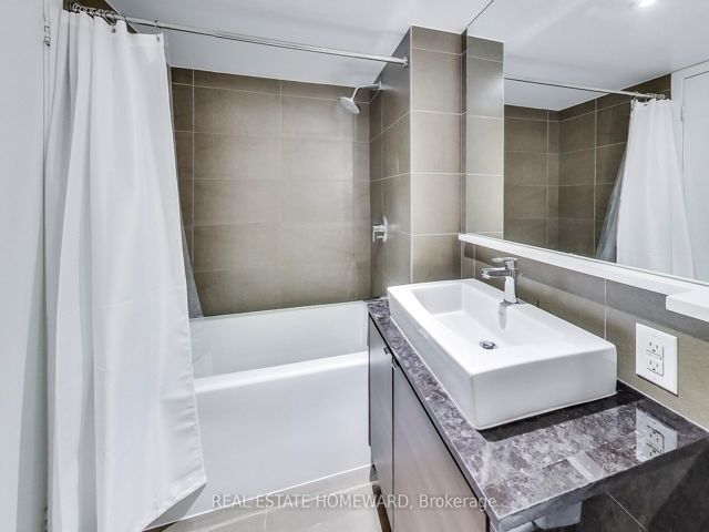 702 - 121 Mcmahon Dr
