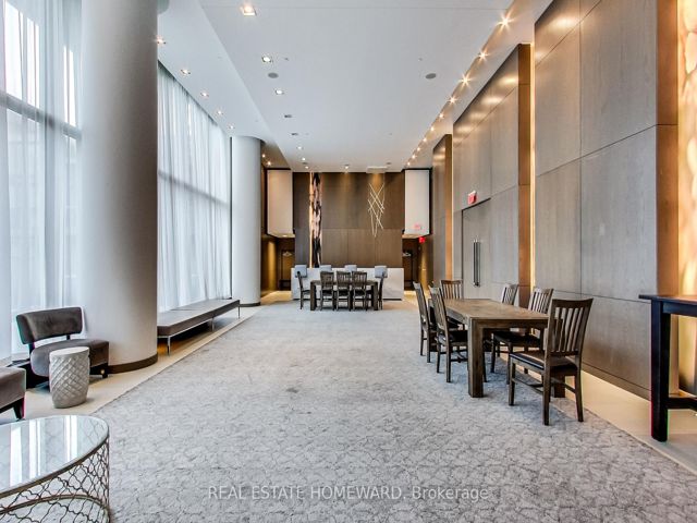 702 - 121 Mcmahon Dr
