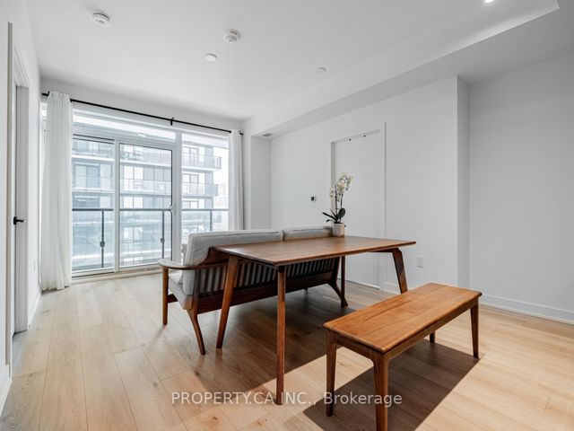 1309 - 127 Broadway Ave