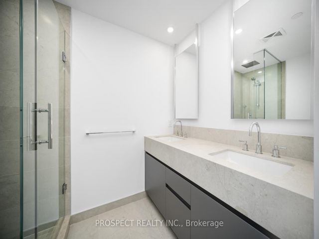 403 - 346 Davenport Rd E