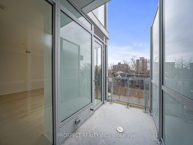 403 - 346 Davenport Rd E