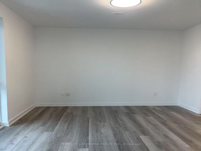 3513 - 230 Simcoe St