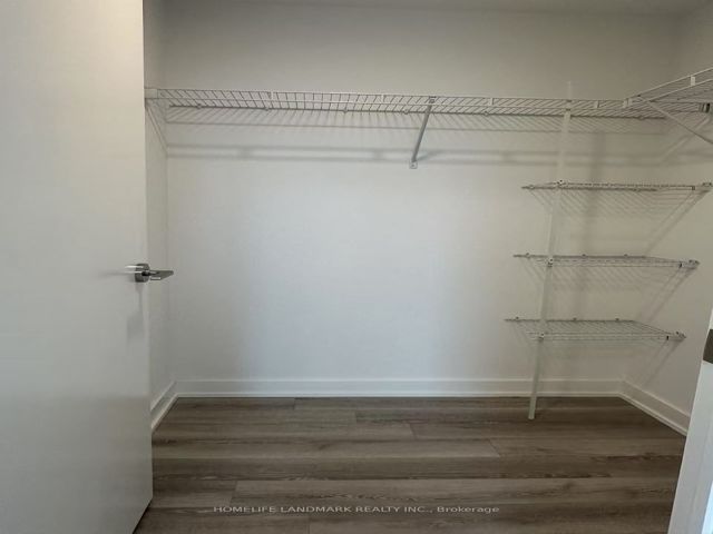 3513 - 230 Simcoe St
