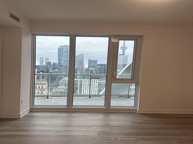 3513 - 230 Simcoe St
