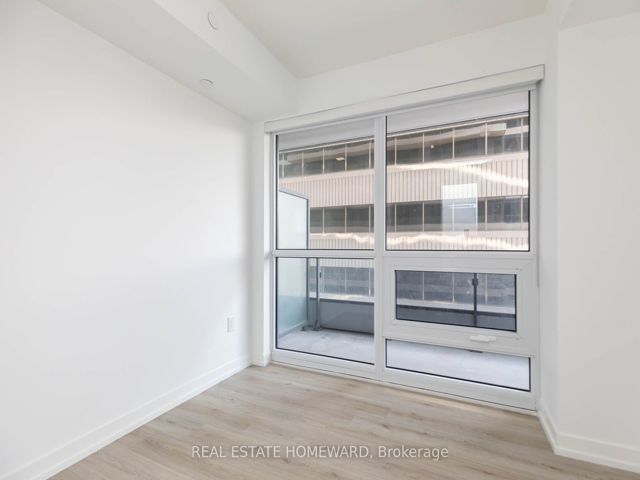 1305 - 395 Bloor St E