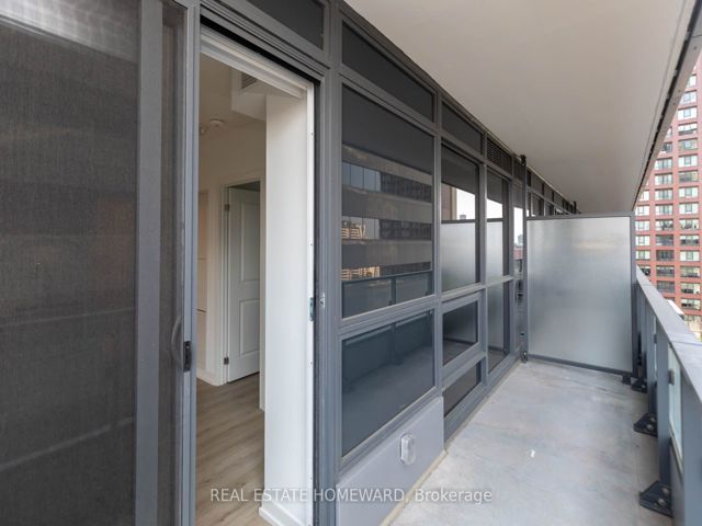 1305 - 395 Bloor St E