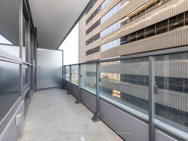 1305 - 395 Bloor St E