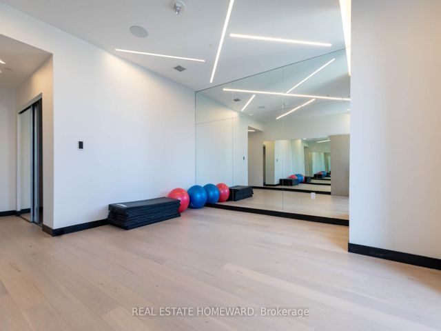 1305 - 395 Bloor St E