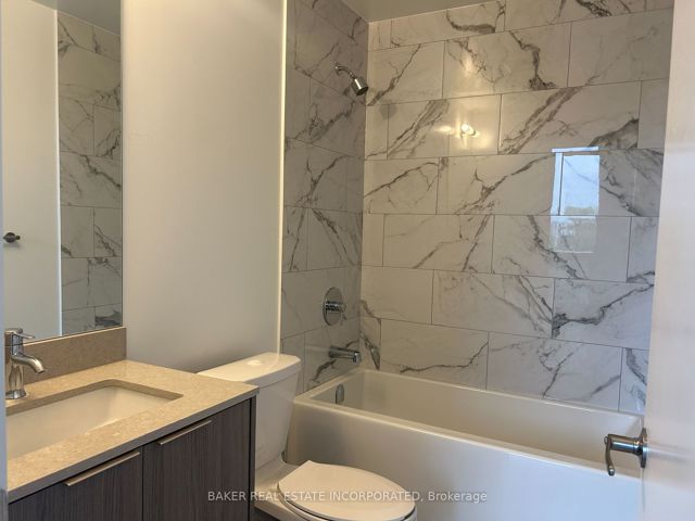 216 - 36 Forest Manor Rd