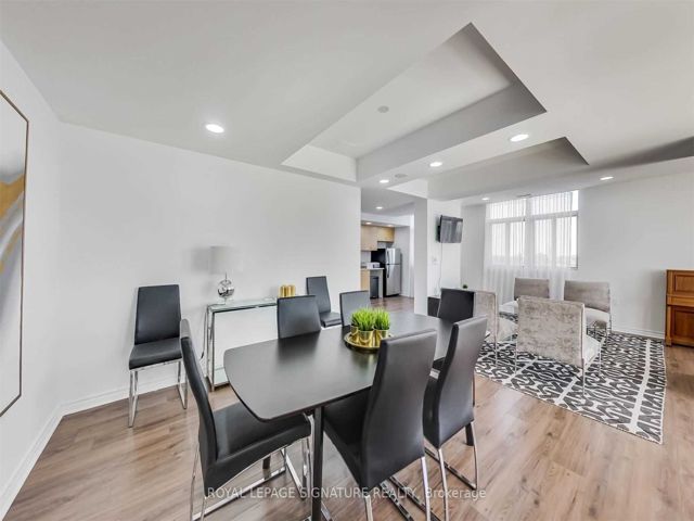 201 - 15 Maplewood Ave