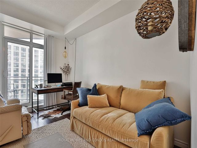 Lph6 - 410 Queens Quay W