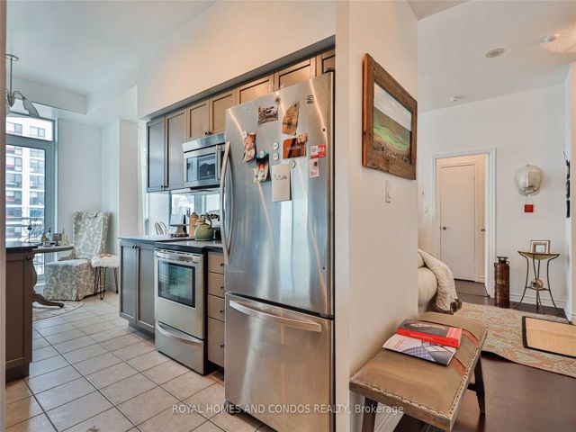 Lph6 - 410 Queens Quay W