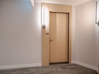 606 - 1181 Queen St W