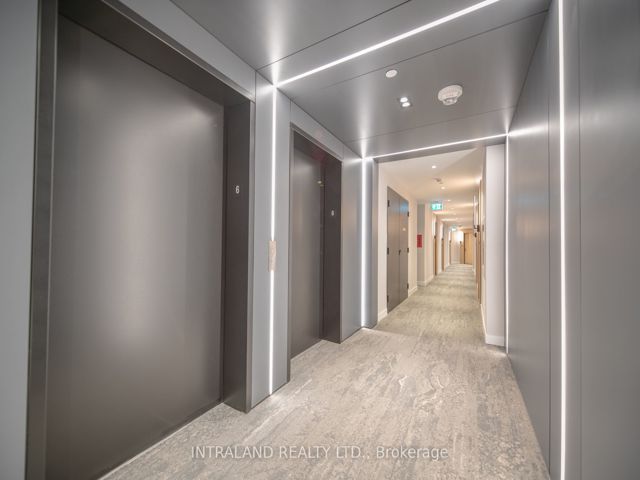 606 - 1181 Queen St W