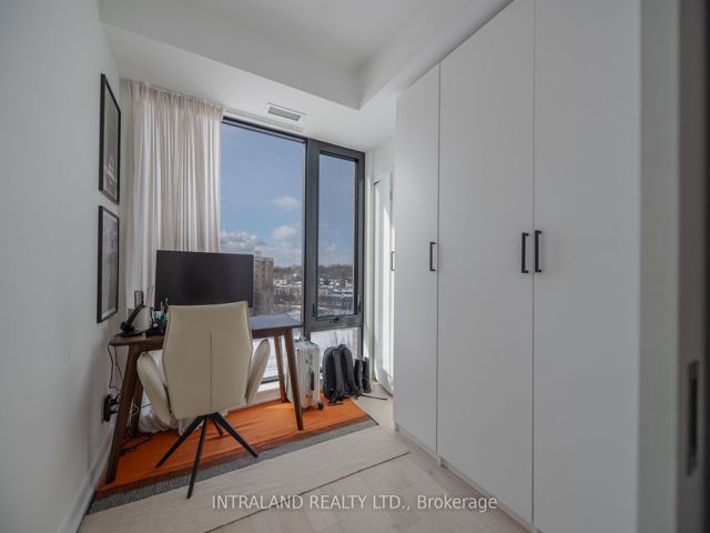 606 - 1181 Queen St W