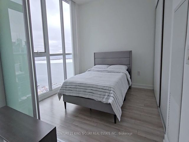 4603 - 75 Queens Wharf Rd