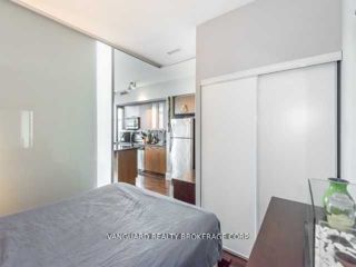 2403 - 33 Mill St