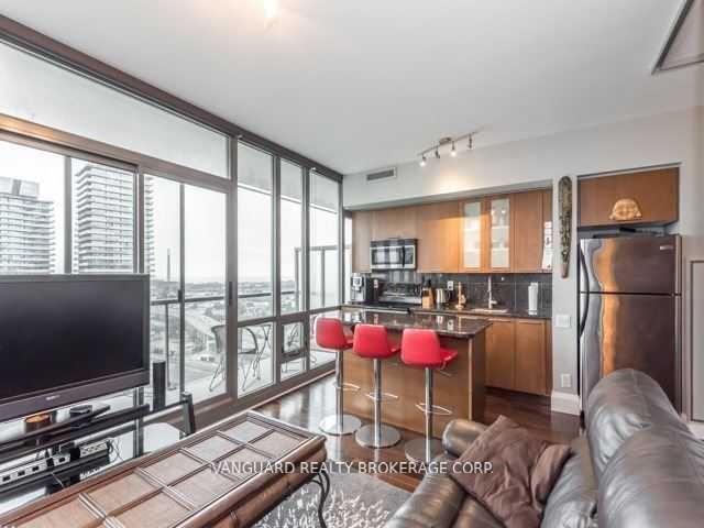 2403 - 33 Mill St