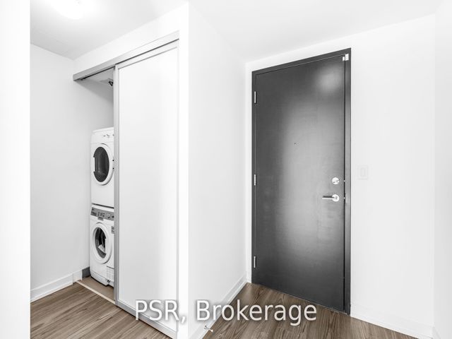 304 - 377 Madison Ave