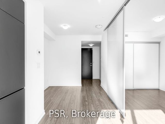 304 - 377 Madison Ave