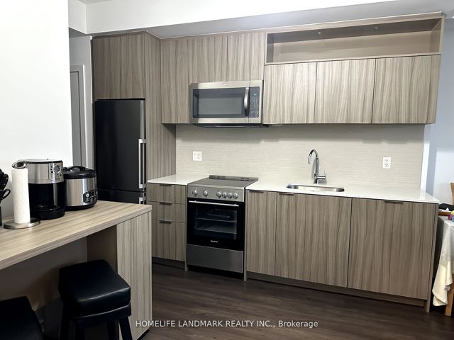 609 - 50 Forest Manor Rd