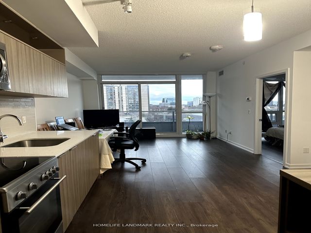 609 - 50 Forest Manor Rd