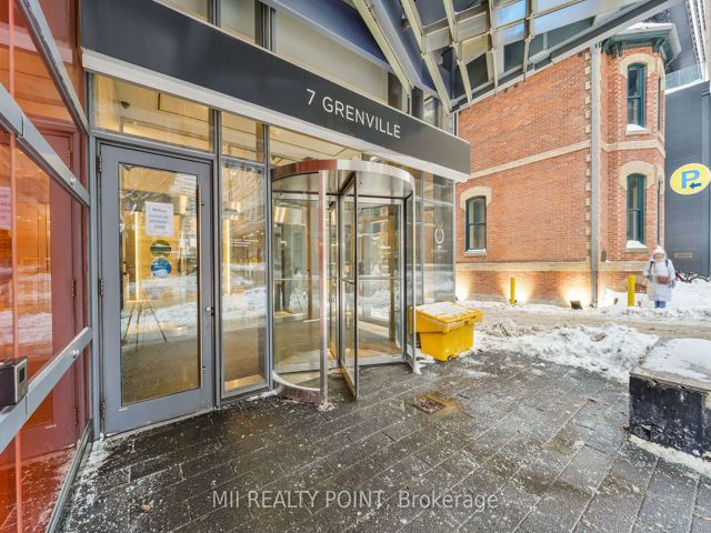 6003 - 7 Grenville St