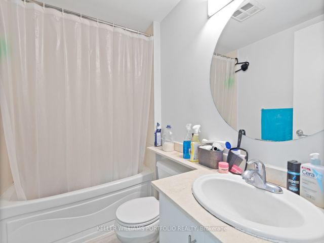 1603 - 16 Yonge St