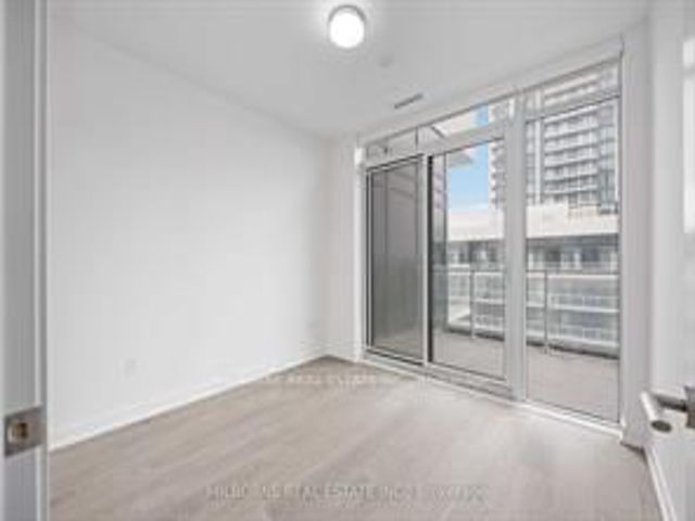 432 - 20 O'neill Rd