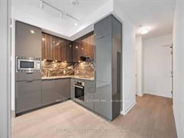 432 - 20 O'neill Rd