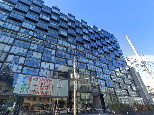 720 - 629 King St W