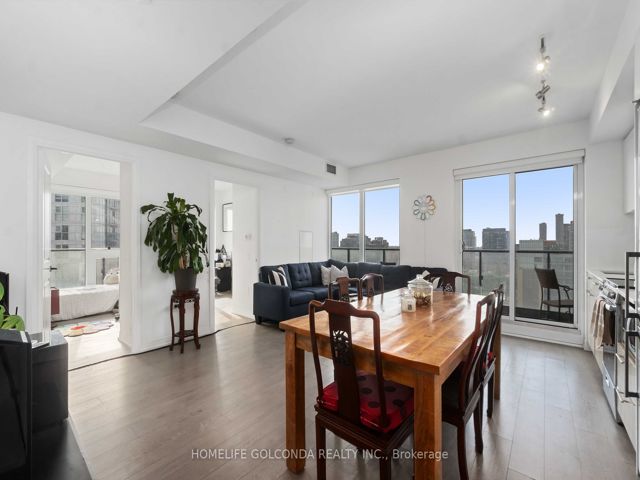 1616 - 251 Jarvis St