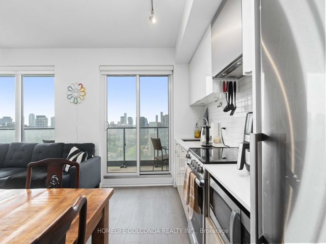 1616 - 251 Jarvis St