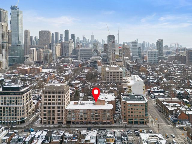 408 - 225 Davenport Rd