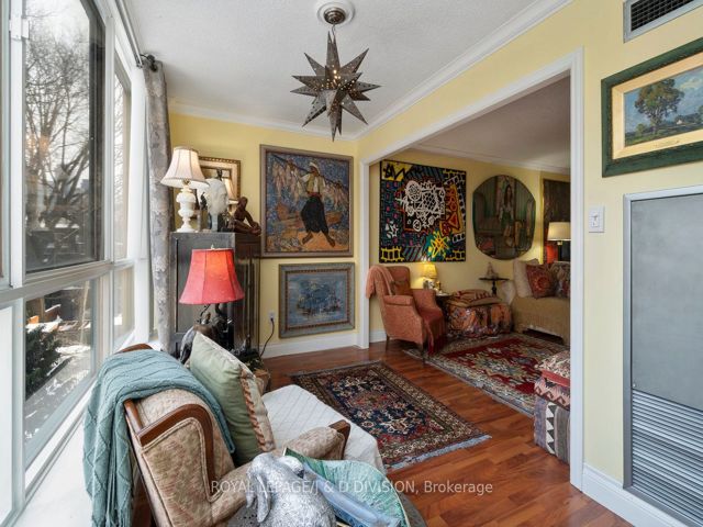 408 - 225 Davenport Rd