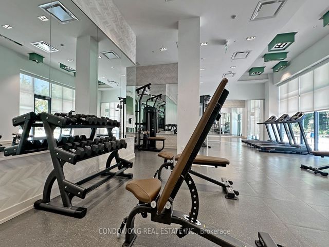 1812 - 188 Fairview Mall Dr
