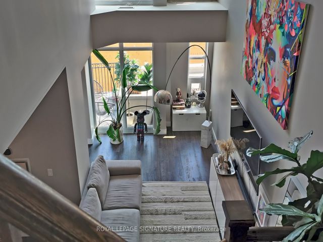 TH10 - 6 Pirandello St