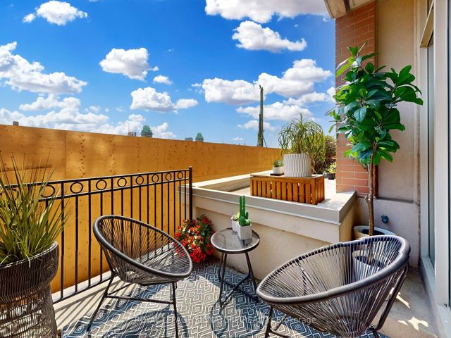 TH10 - 6 Pirandello St