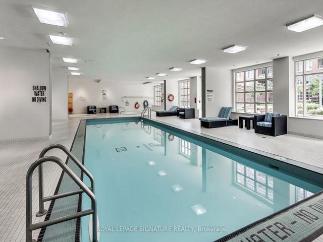 TH10 - 6 Pirandello St