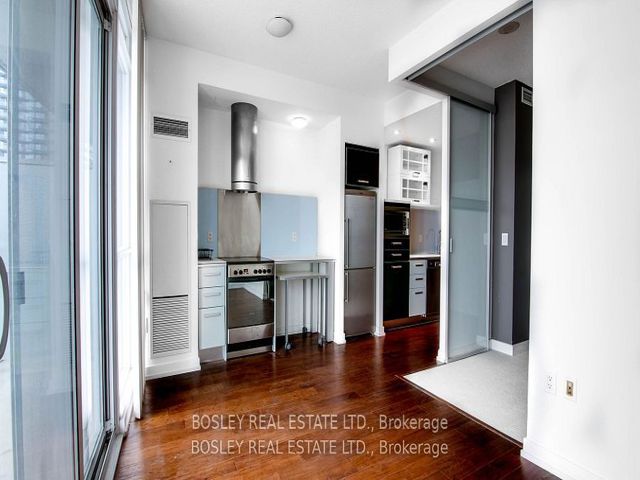 1802 - 38 Dan Leckie Way