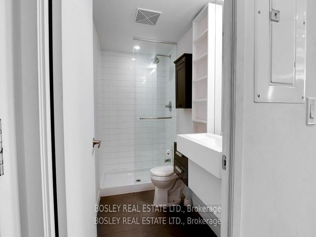1802 - 38 Dan Leckie Way