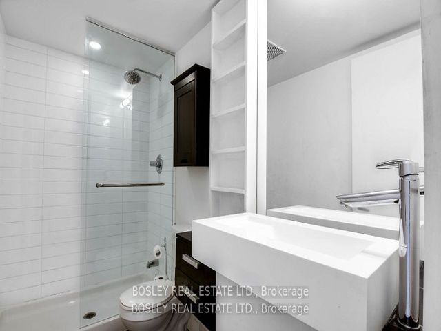 1802 - 38 Dan Leckie Way