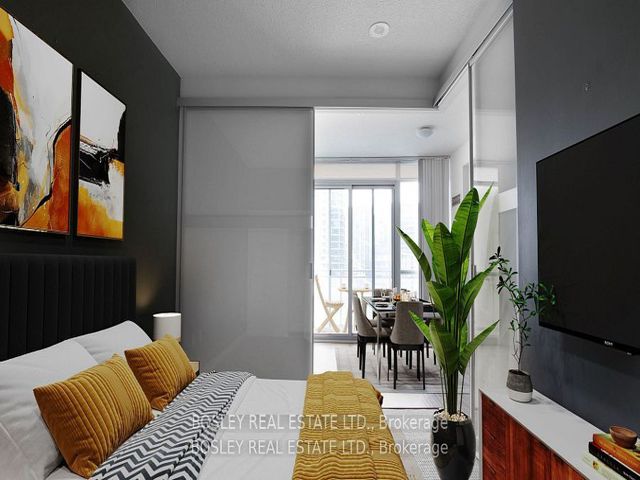 1802 - 38 Dan Leckie Way