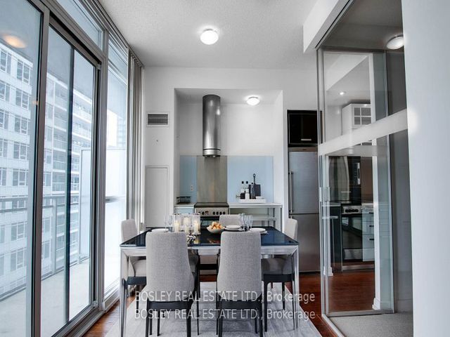 1802 - 38 Dan Leckie Way