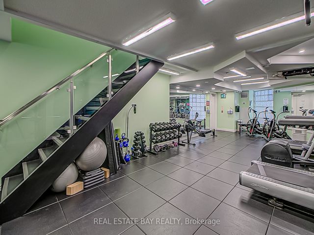 1004 - 50 Lombard St