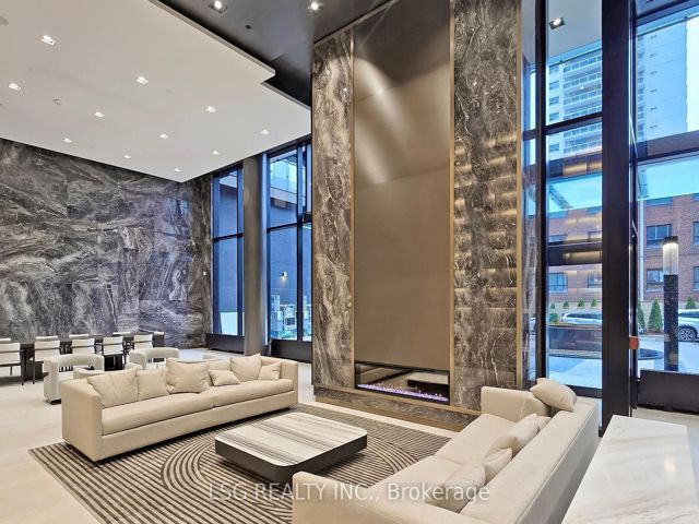 2103 - 117 Broadway Ave